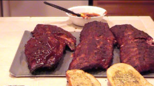 SmokingPit.com - Hickory& Apple  Smoked Porkbaby back ribs.  Great pork barbeque with a sweet and smokey dry rub. Tacoma WA Washington