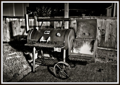 SmokingPit.com Yoder Wichita Competition Grade Wood Fired smoker & Grill.