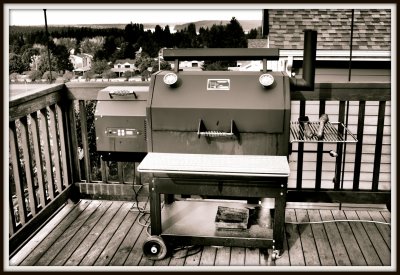 SmokingPit.com Yoder YS640 Competition Grade Wood Pellet Fired Cokker smoker & Grill.
