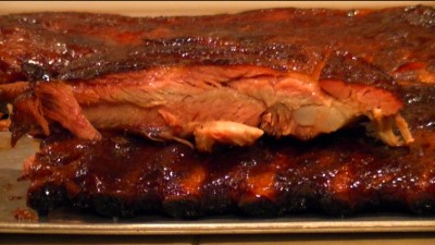 SmokingPit.com - Smoked Hickory Smoked Pork Spareribs. Great pork barbeque with a sweet and smokey dry rub. Tacoma WA Washington